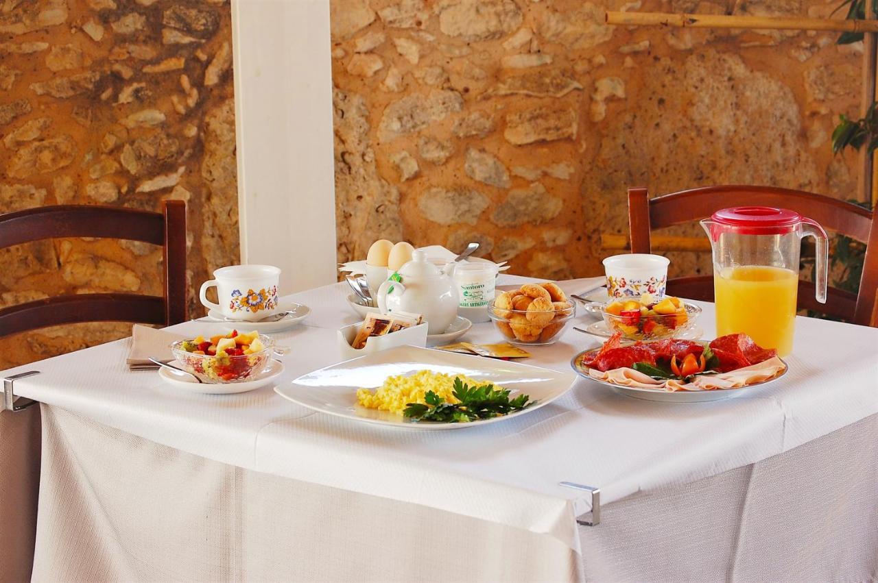 Agriturismo Il Megalite Giurdignano Kültér fotó